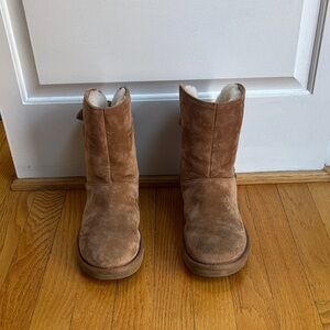 Uggs Brown Suede Boots